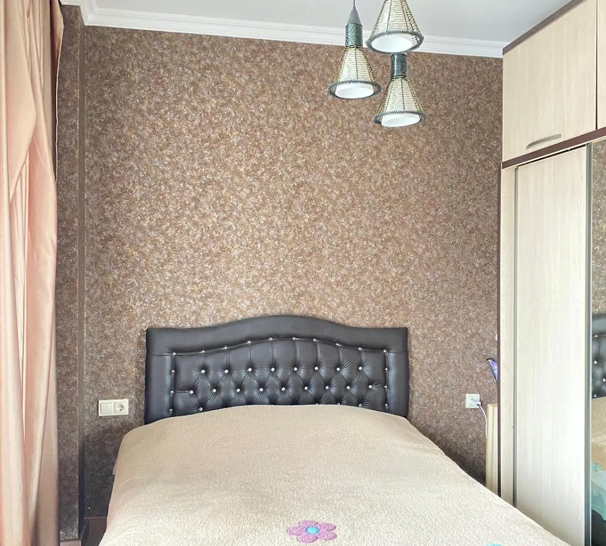 2 Საძინებლიანი Ბინა Apartment Angisa